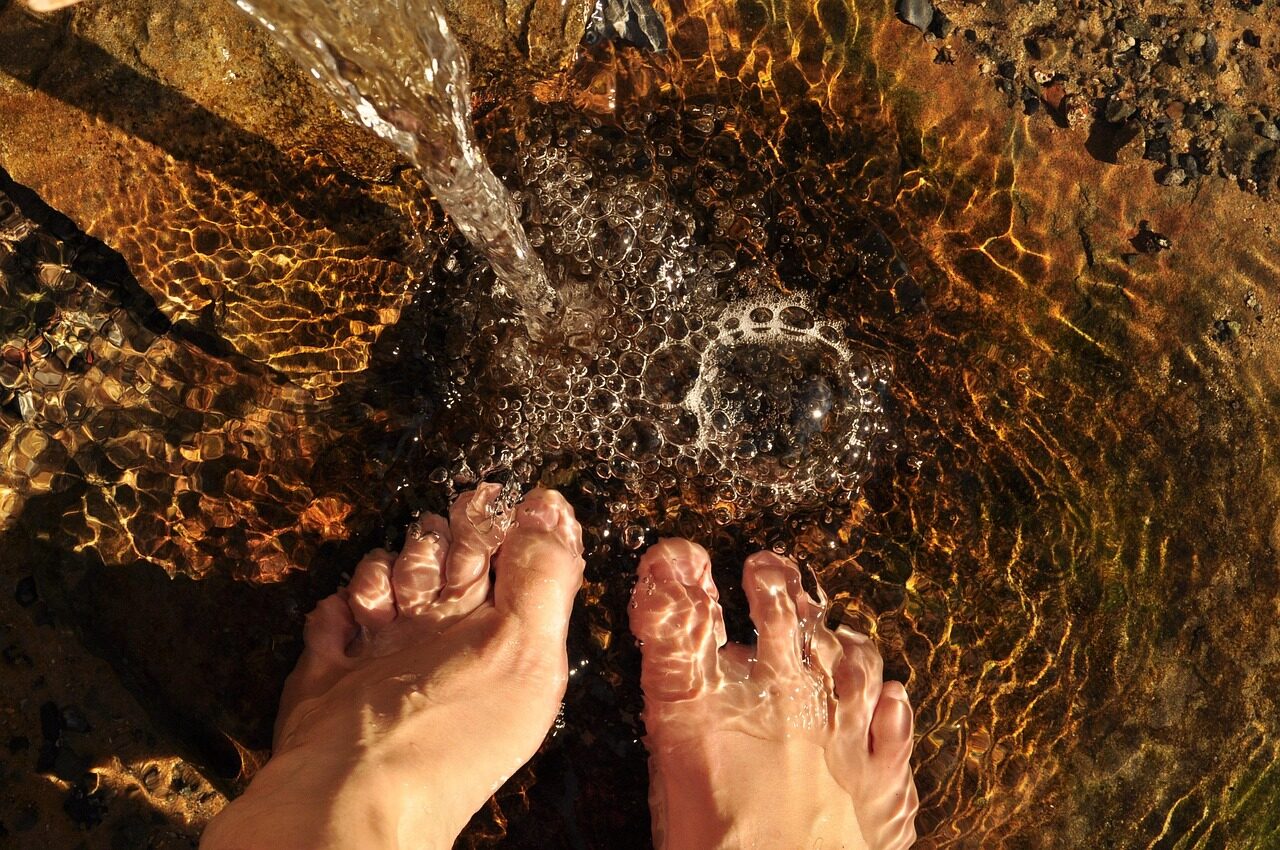 feet in the water, feet, water, stream, bubbles, bubble, nature, source, barefoot, sun, spring, bathing